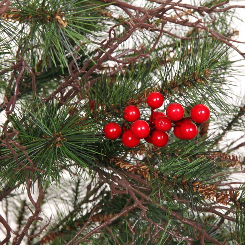 Ёлка «Лапландия» 210 см, ПВХ+леска, шишки, ягоды (821 ветка)