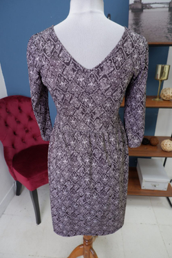 Платье Incity лаконичное 44 размер