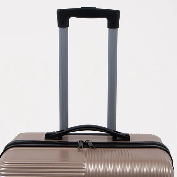 Чемодан маленький 24" кодовый замок, цвет золотой