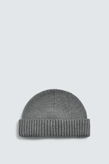 ZARA КОРОТКАЯ ТРИКОТАЖНАЯ ШАПКА, СВЕТЛО-СЕРЫЙ