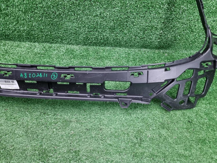 Кронштейн бампера Mercedes GLC X253 (19-22) AMG