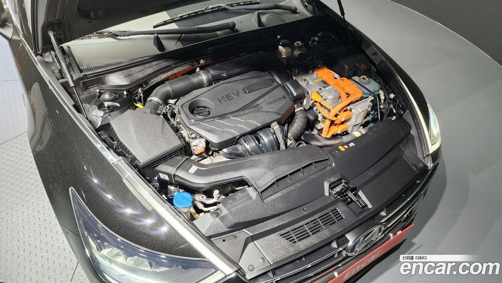Hyundai Sonata Hybrid (DN8) Premium (03.2020)