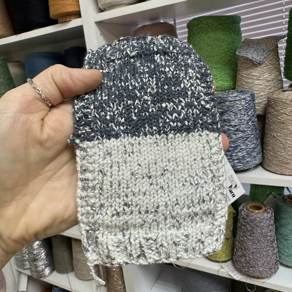 WOOL REFLEX - Luxury Production by Ri.Go.; 87% меринос, 13% фольга; 160м/100гр; col. 6667, цвет: графитовый, фольга серебро. S507