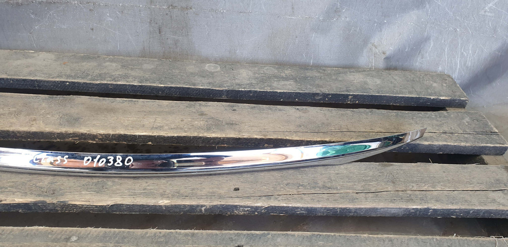 Молдинг крышки багажника Mercedes E-Class (W213) 16-20 Б/У Оригинал a2137570000