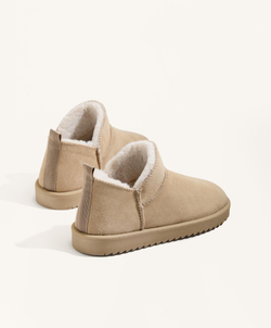 OYSHO Замшевые угги, песочный