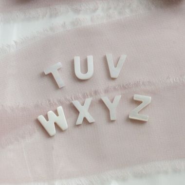 Подвески буквы T, U, V, W, X, Y, Z перламутр, 10 мм, 1 шт, П668, П669, П670, П671, П672, П673, П674