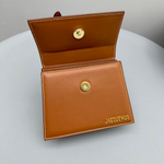 Jacquemus Le Chiquito Moyen Boucle 18 cm