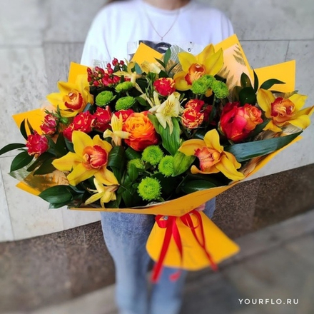 Авторский букет с орхидеями