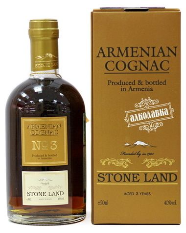 Коньяк "Страна камней" 3 года 0,5 в п/у