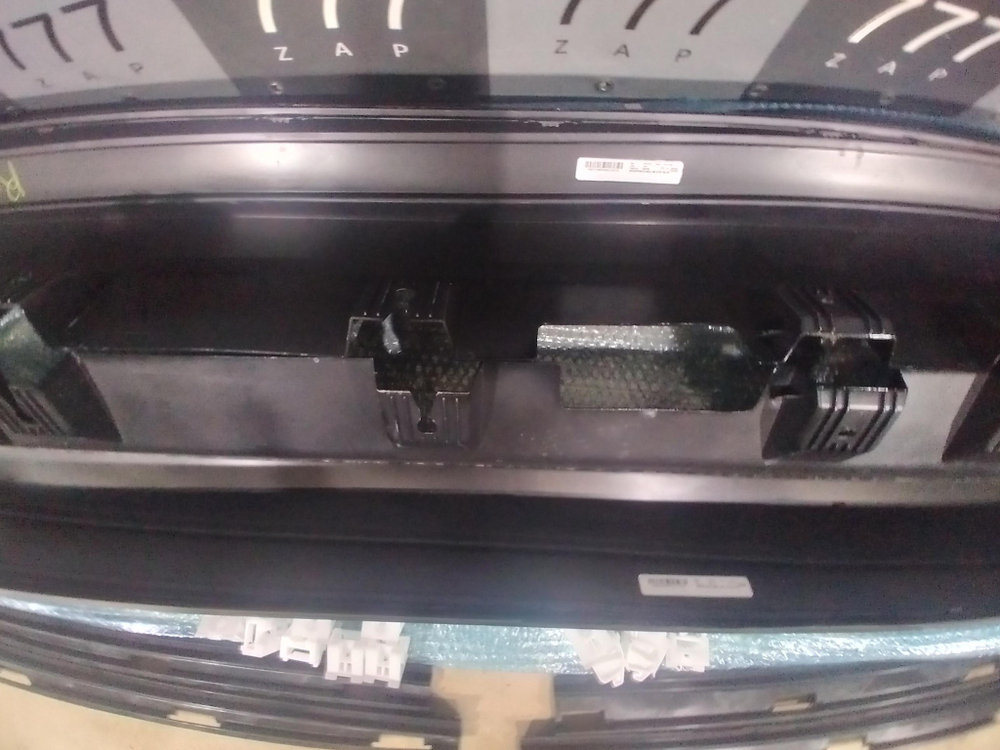 Накладки порогов черные Mercedes GLE 167 AMG БУ a1676982101