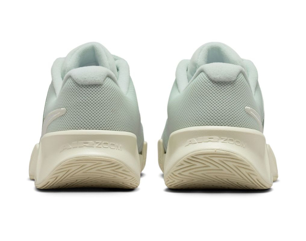 Женские Кроссовки теннисные Nike Zoom GP Challenge Pro - steam/white barely green sea glass