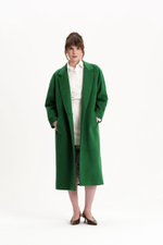 Зелёное пальто