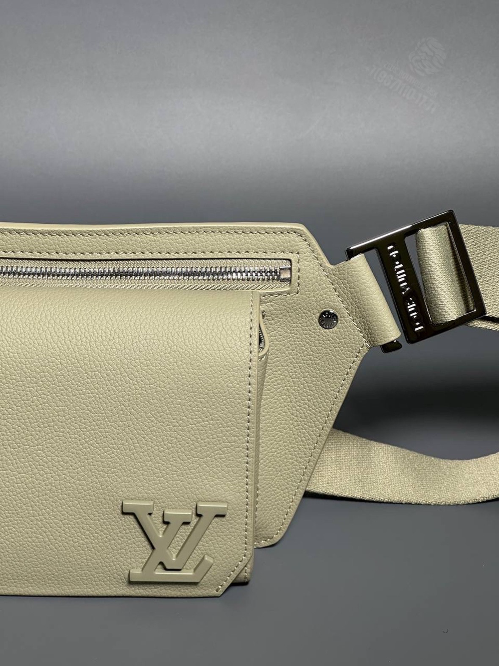 Сумка поясная Louis Vuitton Takeoff Sling