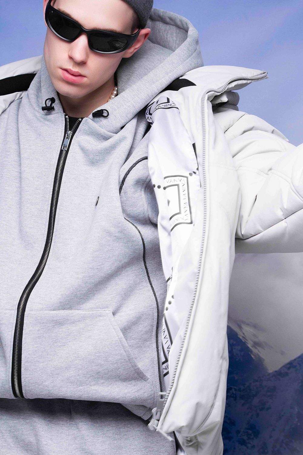 Пуховик VNVA NAO-1 Moon