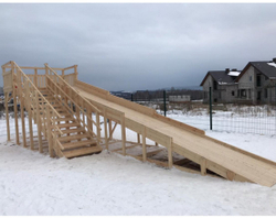 Зимняя горка TORUDA Север wood-8 (скат 9 м)