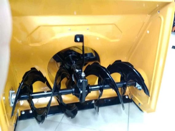 Снегоуборщик ALASKA KCM 24 D