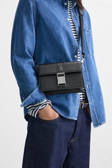 ZARA СУМКА С МЕТАЛЛИЧЕСКОЙ ПРЯЖКОЙ, ЧЕРНЫЙ