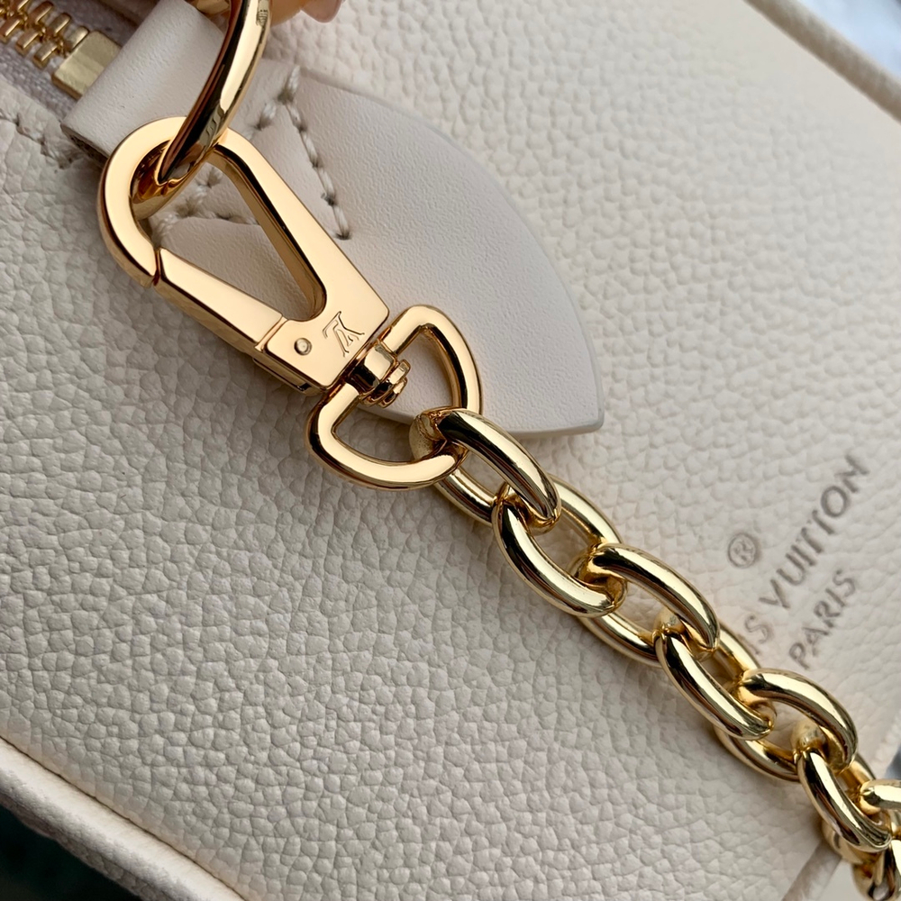 Louis Vuitton Speedy 20