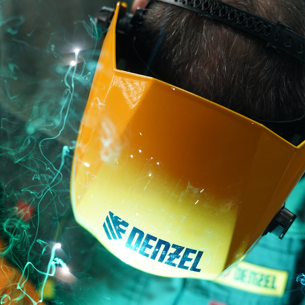 Щиток защитный лицевой (маска сварщика) F8, см. окно 100х50, Real Color, DIN4/5-8/9-13// Denzel