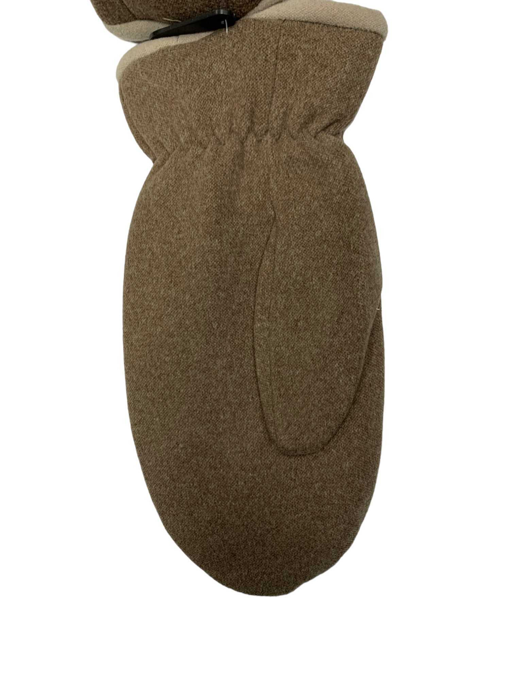 Варежки. Женские. Материал верха: Текстильные. Подклад: Плюш-мех. Толстые. Снаружи с мехом. 12 шт в упаковке, разные цвета.