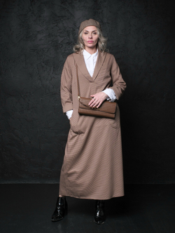 Платье-фрак /песочно-бордовый