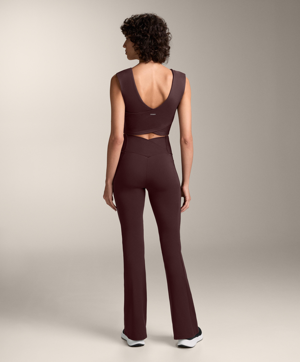 Oysho Топ Comfortlux, шоколадно-коричневый