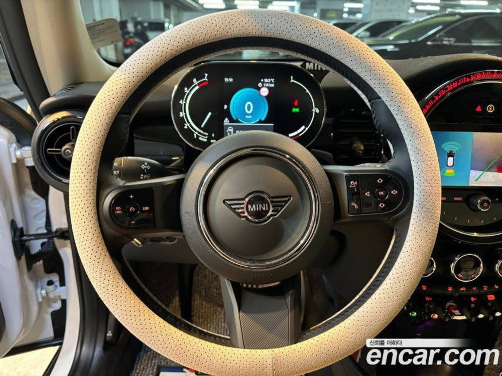 Mini Cooper Classic Plus (11.2023)