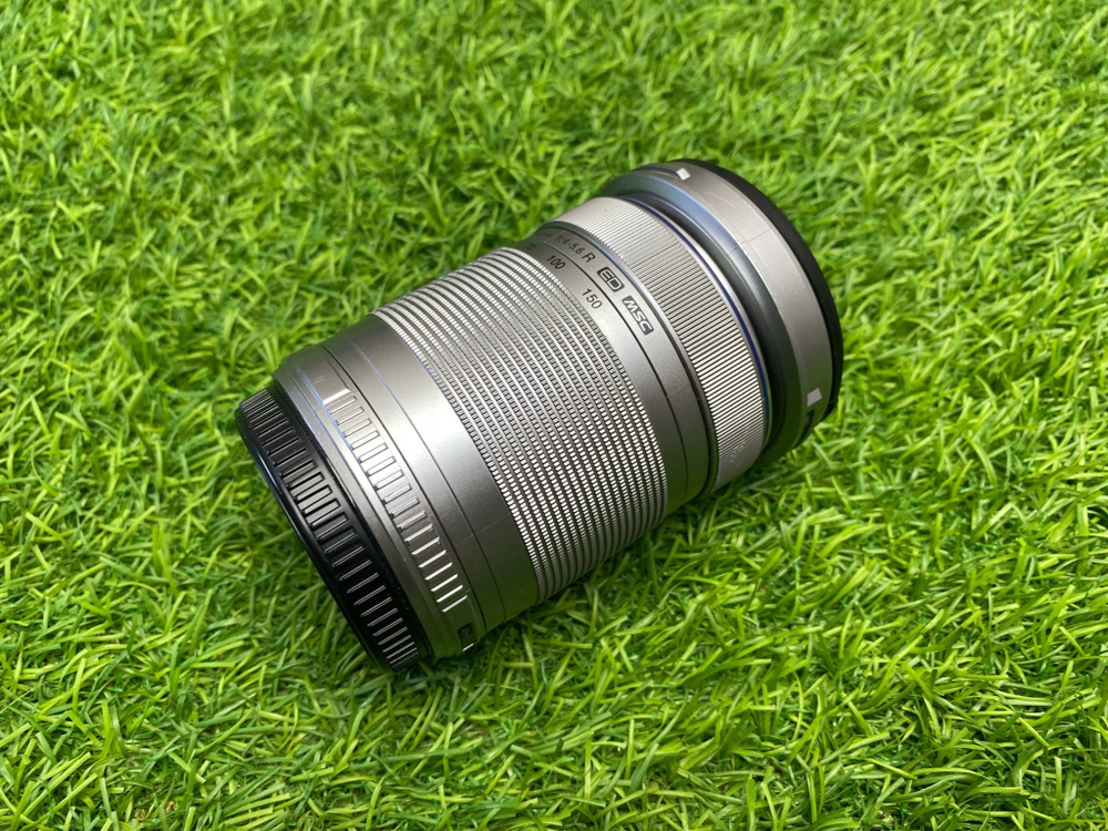 Olympus ED 40-150mm 4.0-5.6 R Micro 4/3
