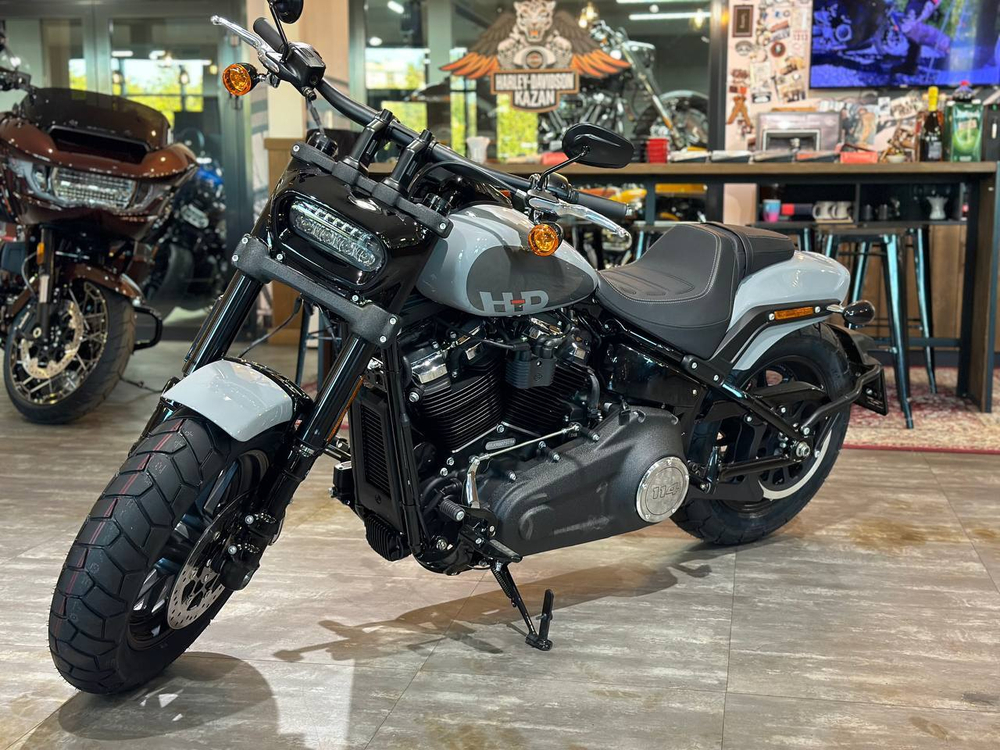 Harley-Davidson Softail Fat Bob 114 (FXFBS) Grey (С НДС)