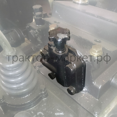 Крышка гидробака передняя с клапаном (гидробак с гильзой вместо блока масляного цилиндра) Уралец