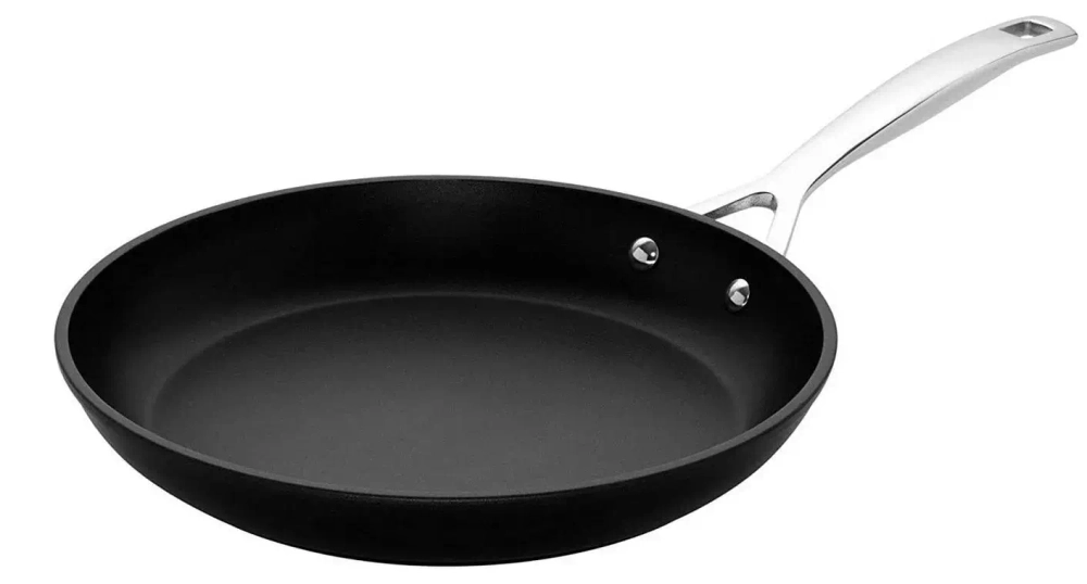 Le Creuset - Сковорода PRO 30см с антипригарным покрытием, алюминий / артикул   51112300010002  / GTIN 630870272988