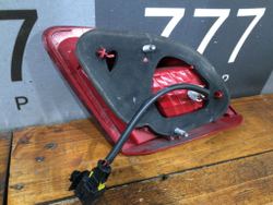 Фонарь задний левый внутренний Peugeot 408 12-17 Б/У Оригинал 9678059680