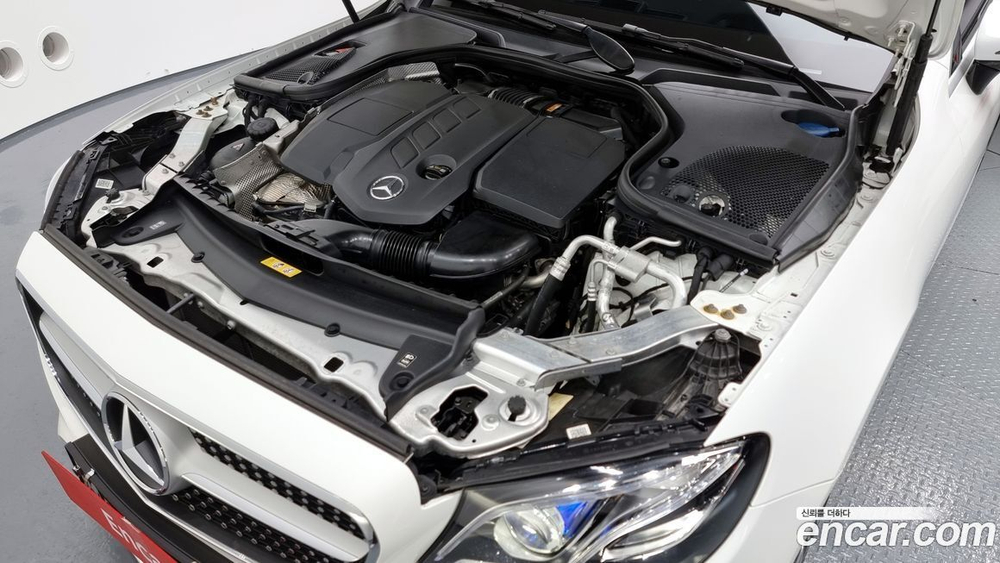 Mercedes-Benz E-Class W213 E220d Cabriolet (11.2019)