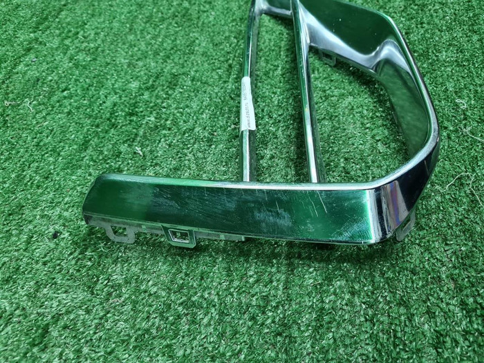 Молдинг переднего бампера Chery Tiggo 8 Pro 21-нв