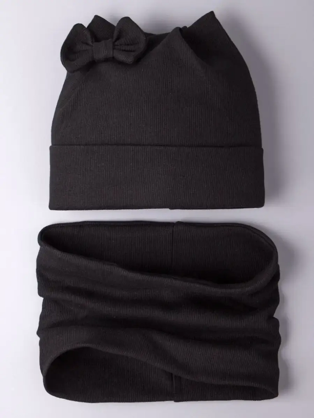 Шапка для девочки осенняя с ушками и снуд