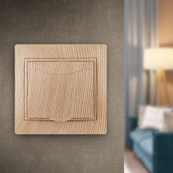 Розетка Intro Plano 1-203-11 2P+E Schuko с крышкой 16А-250В IP20 СУ сосна