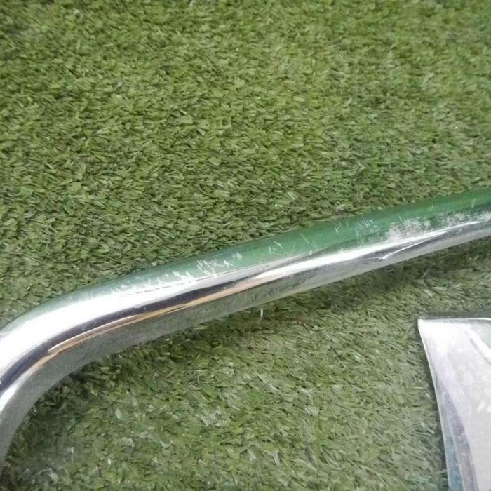 Молдинг переднего бампера правый Toyota Fortuner II (2015-2020)