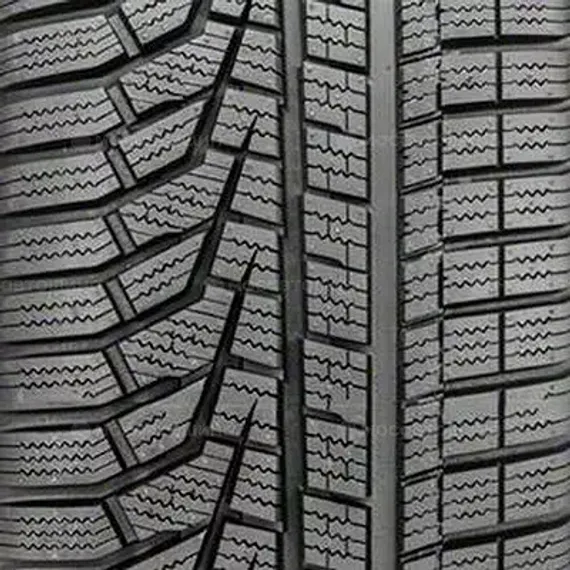 Hankook W320A i cept Evo2 255/45 R20 105V XL