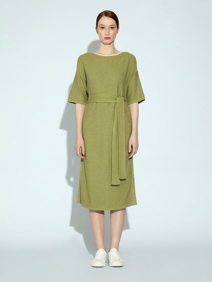 Женское платье светло-зеленого цвета из вискозы - фото 3