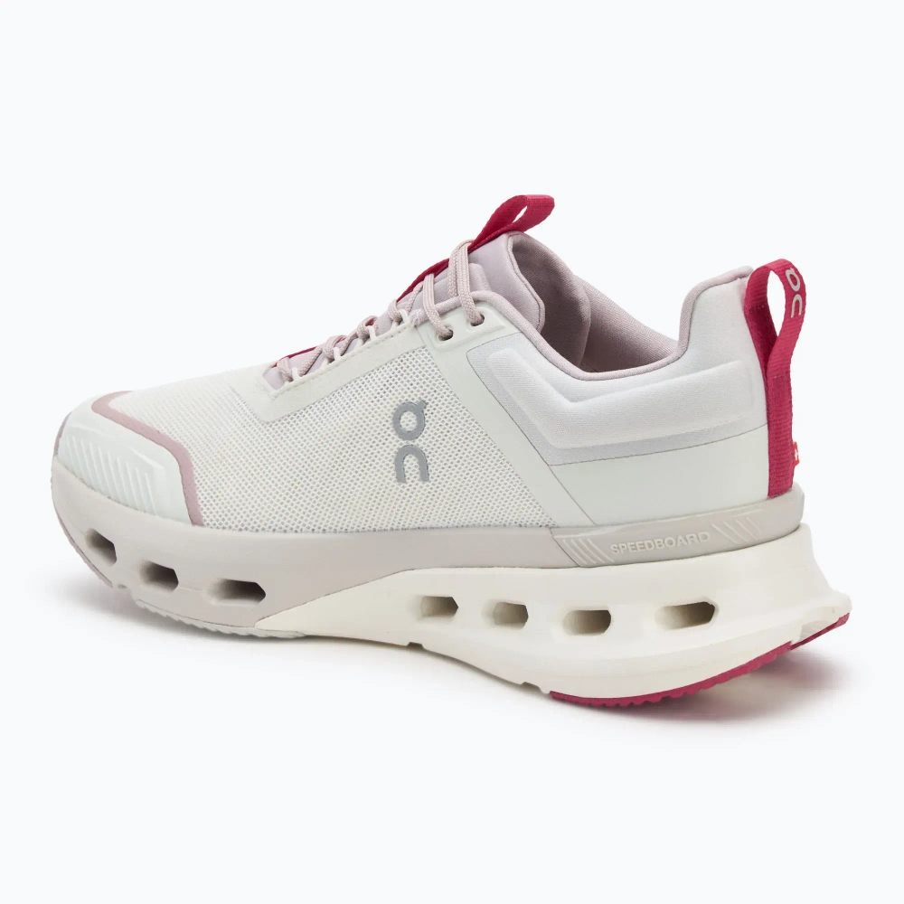 Женские Кроссовки On Cloudnova X ice/fade