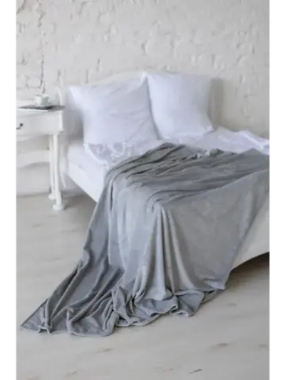 Плед-покрывало домашний 200х220 для дивана и кровати