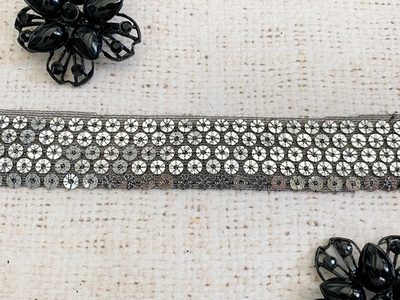 Тесьма текстиль пайетки на сетке, ш. 2,7 см.