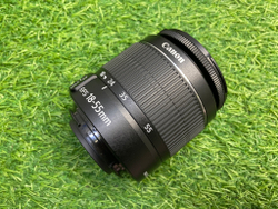 Canon 2000D Kit 18-55mm 3.5-5.6 III 850 кадров