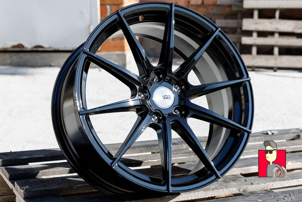 Комплект дисков Vossen 653 FlowForm 18x8 et35 5x114.3