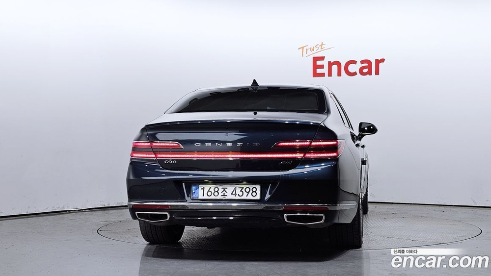 Genesis G90 3.3 T AWD (11.2020)