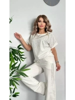 Костюм