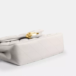 COACH СУМКА ЧЕРЕЗ ПЛЕЧО TABBY 26 С МЯГКОЙ ПОДКЛАДКОЙ, БЕЛЫЙ