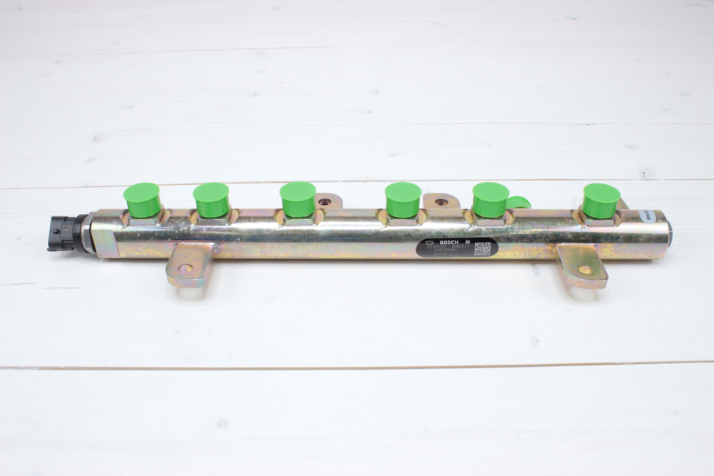 Рампа топливная Cummins 6ISBe Евро-3 0430 /3977530,3978448/