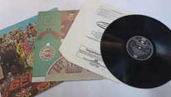 The Beatles Sgt. Pepper's Lonely Hearts Club Band (UK 1973)