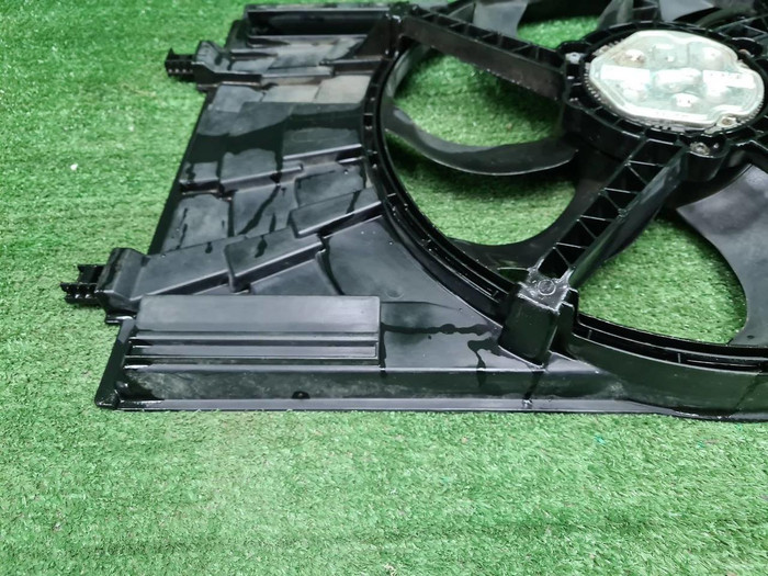 Диффузор с вентилятором VW Tiguan 2 (2016-н.в.)